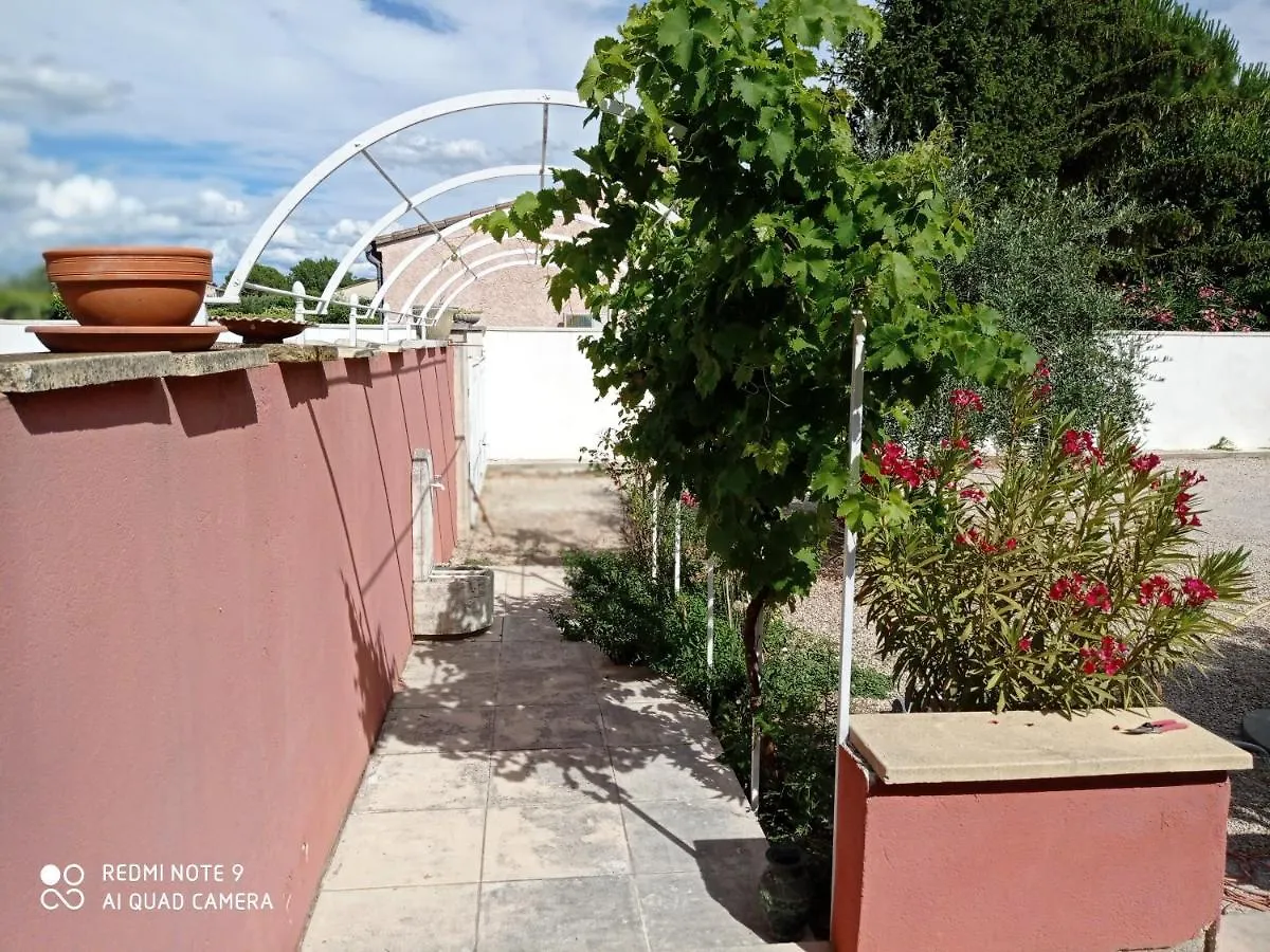 Guest house Appartements Et Valreas