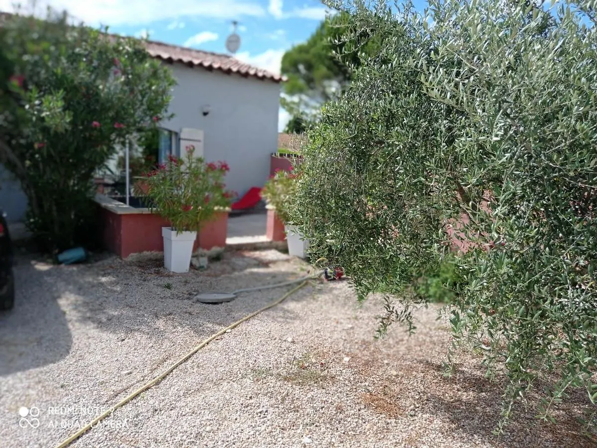 Guest house Appartements Et Valreas