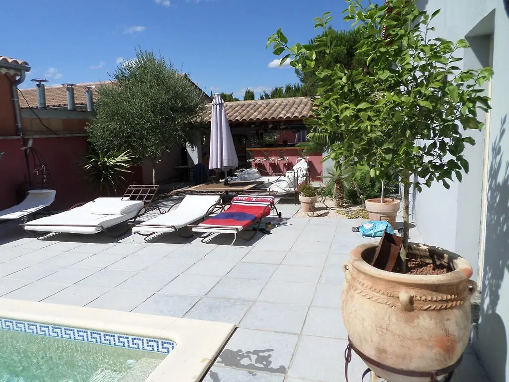 Appartements Et Valreas Guest house