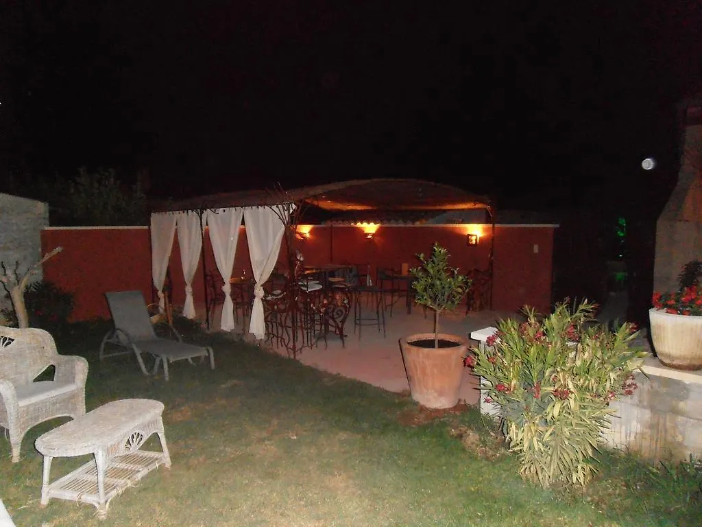 Appartements Et Valreas Guest house