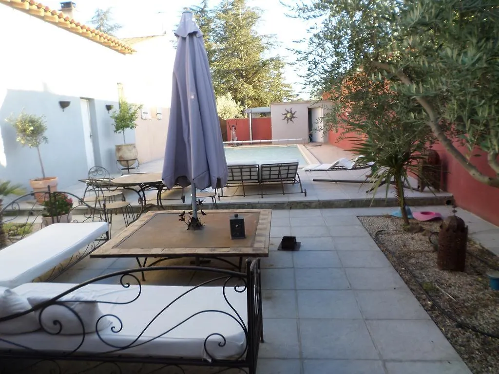 *** Guest house Appartements Et Valreas France
